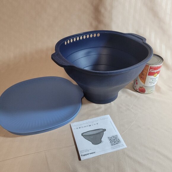 Tupperware WOW Pop Microwave Popcorn Maker - Picture 1 of 5